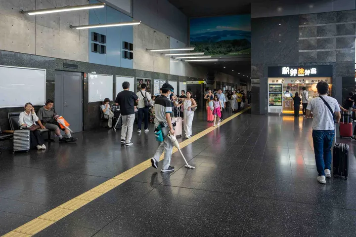 hokuriku japan cr web 04378