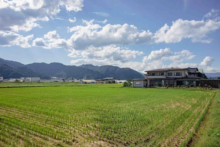 hokuriku japan cr web 04760