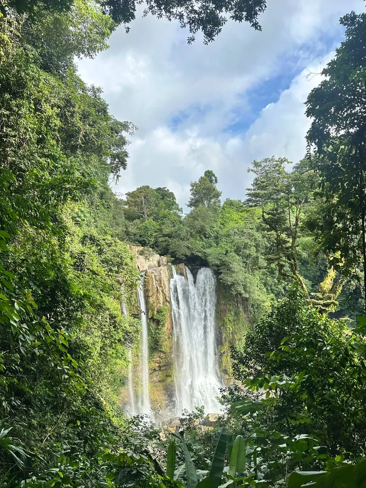 costa rica_chris riemens_fhm10