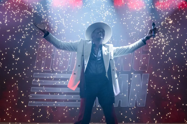The Running Man still 3