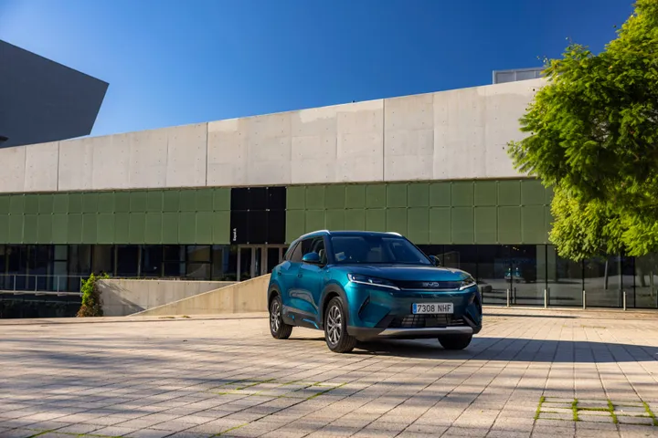 BYD ATTO 2 DM-i Exteriors 29