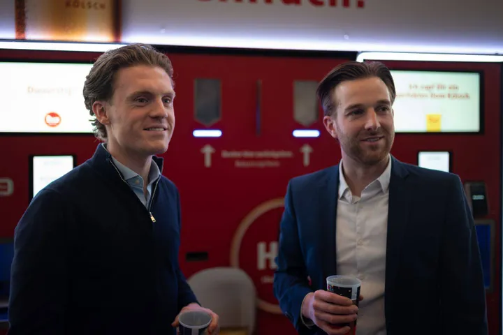 Ralph Bethlem (CEO) &amp; Dennis de Laat (CCO)