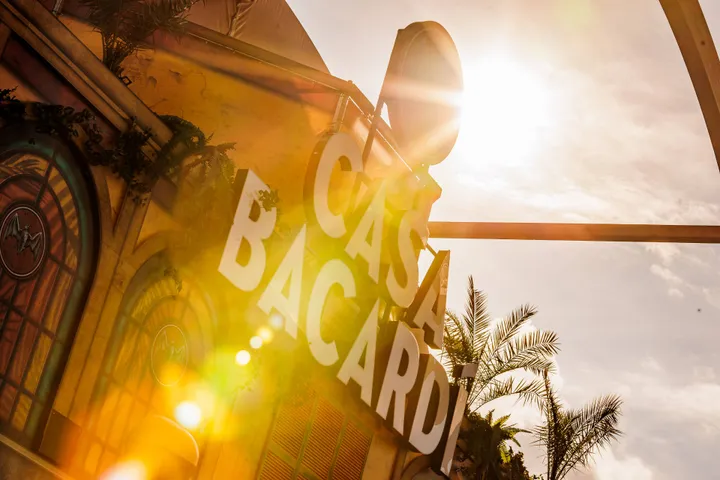 9G.BACARDÍ X PAASPOP 2026