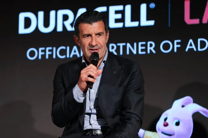 Luis Figo on stage Duracall x La Liga