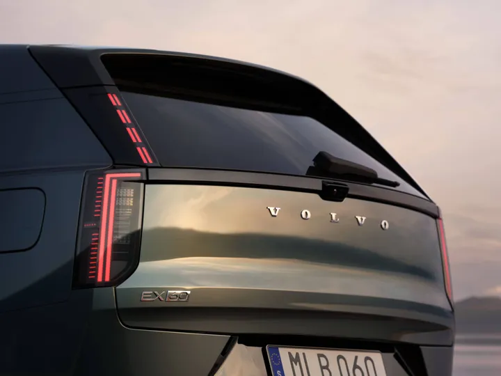 Volvo_EX60(1)