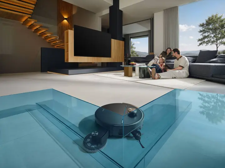 V70 Ultra Complete X_Lifestyle KV_Black_黑色