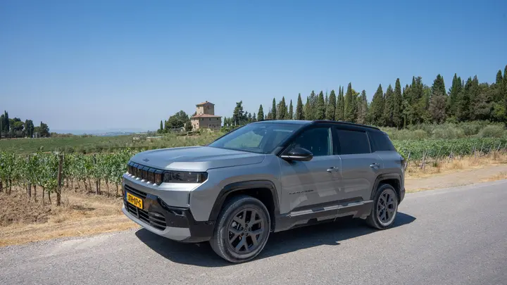 JeepCompass_26_Bewerkt_CR_WEB-09004