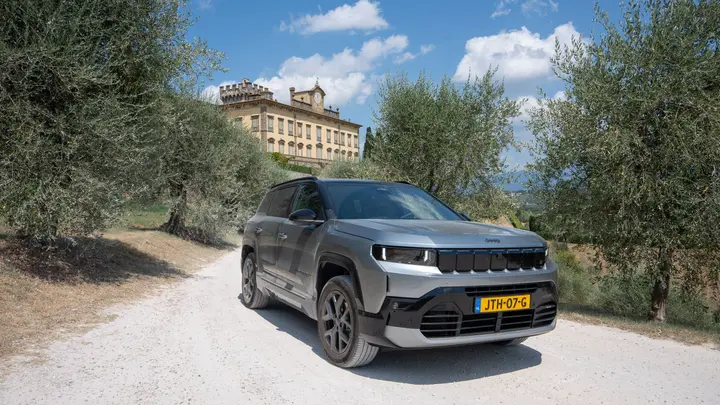 JeepCompass_26_Bewerkt_CR_WEB-09164