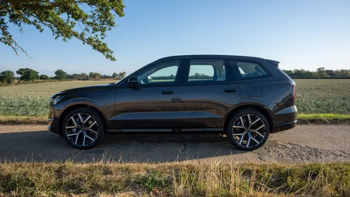 Volvo EX90_FHM_Bewerkt_CR_WEB-09521