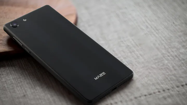 maze alpha x 128gb back