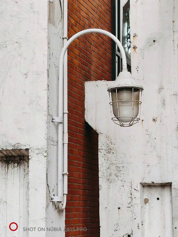 002lvaigly1h4eckj2k1uj61w02iox2v02 scaled