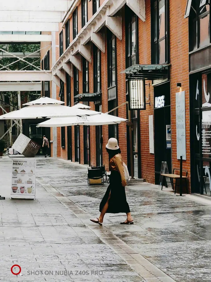 002lvaigly1h4eckp469nj61w02io7wh02 scaled