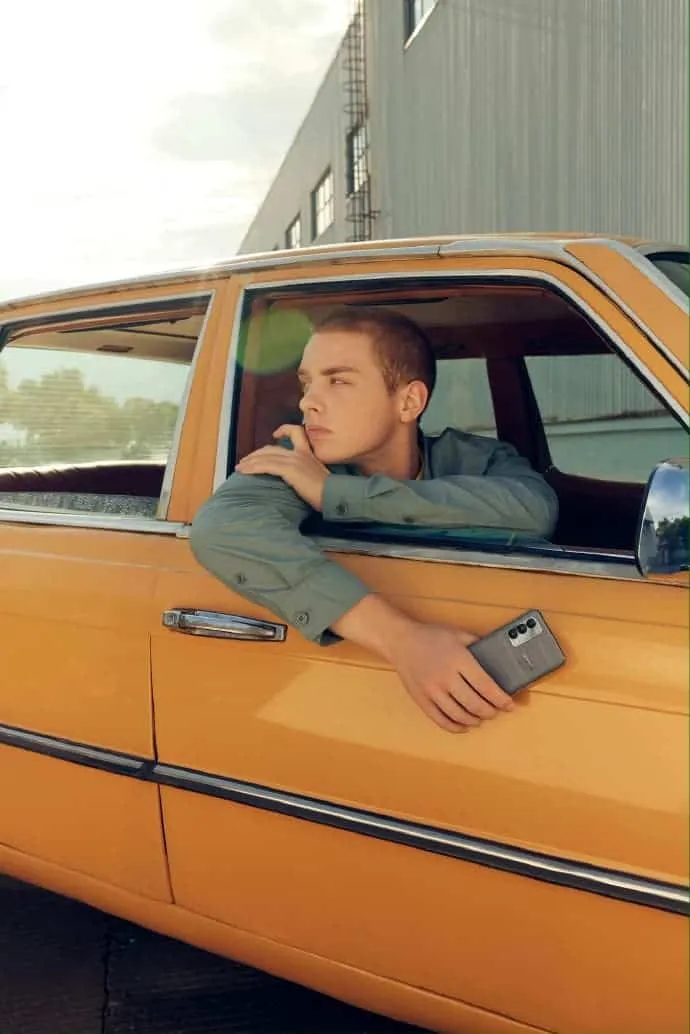 007dp9zply1gsj30zww1lj32253357wh