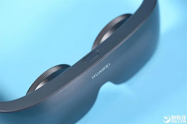 0db3edd7c8174dc4920e5b44fbdbfc3e 1000