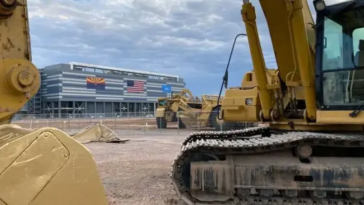 51667189 2911 4ed1 93e2 f6f3e1136b9c