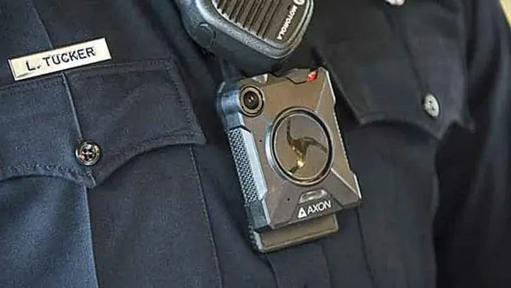 a 1