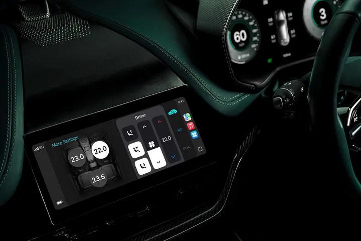 aston martin apple carplay ultra