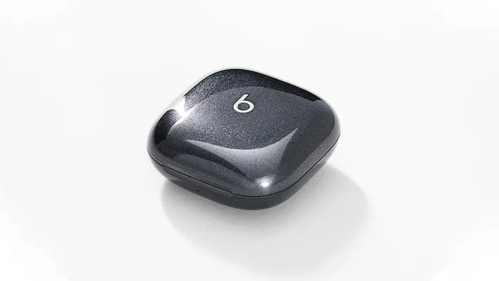 beats fit pro alo yoga case