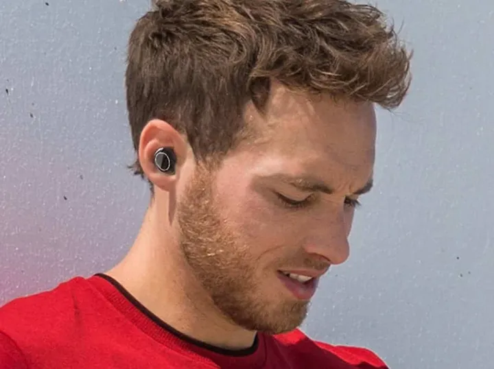 best wireless earbuds in singapore in 2022 onyx neo true wireless bluetooth earbuds