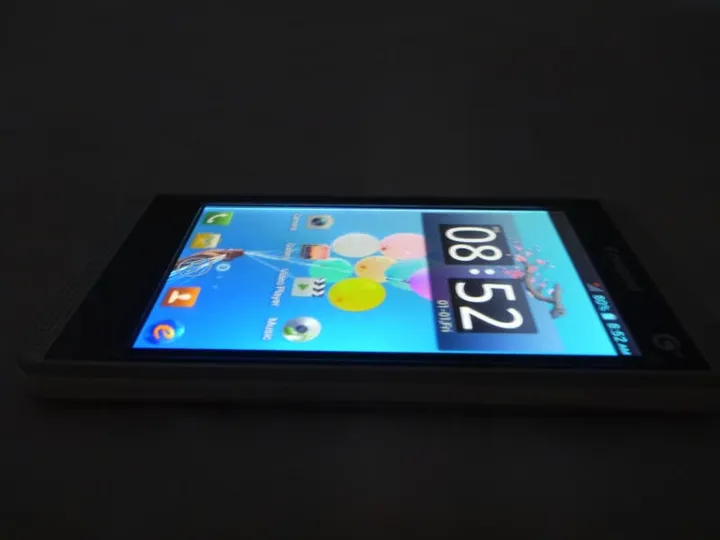 display angle steep side view