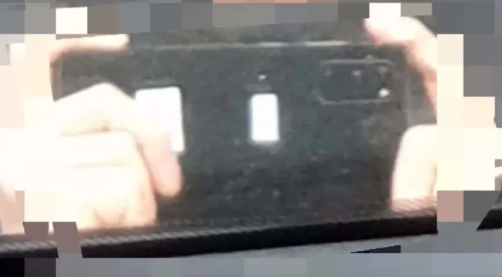 galaxy s11 leakproof case 1