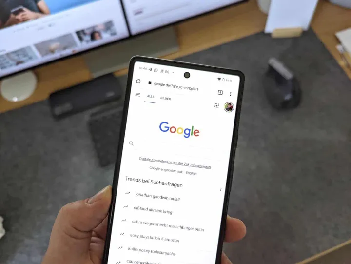 google suche logo hero