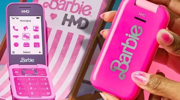 hmd barbie phone a 1