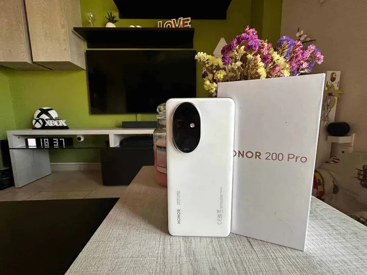 honor 200 pro