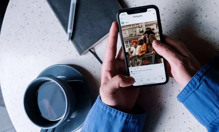 how to post a live photo on instagram intro