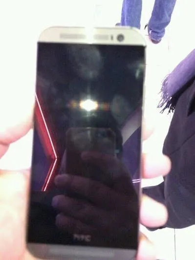 htc one 2 hands on photo