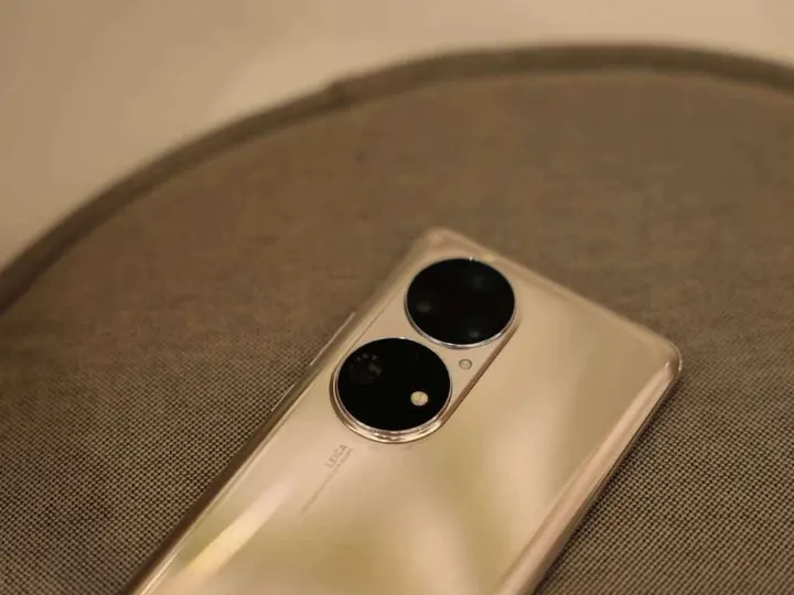 huawei flagship b