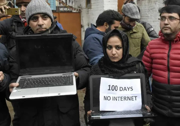 internet shutdowns in kashmir