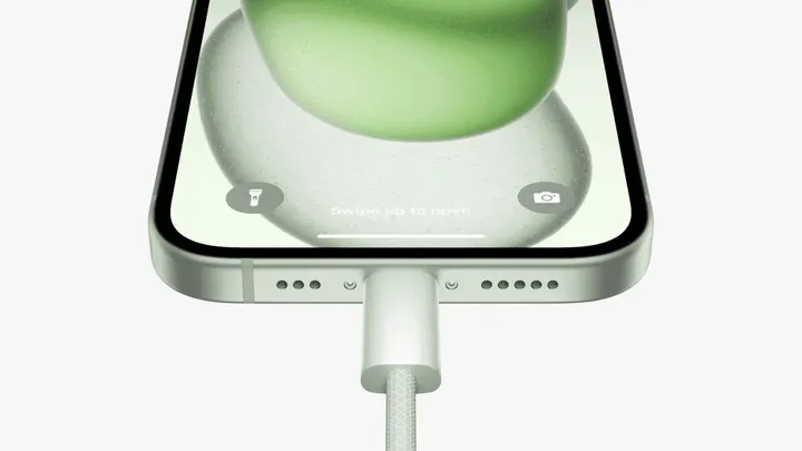 iphone 15 charging
