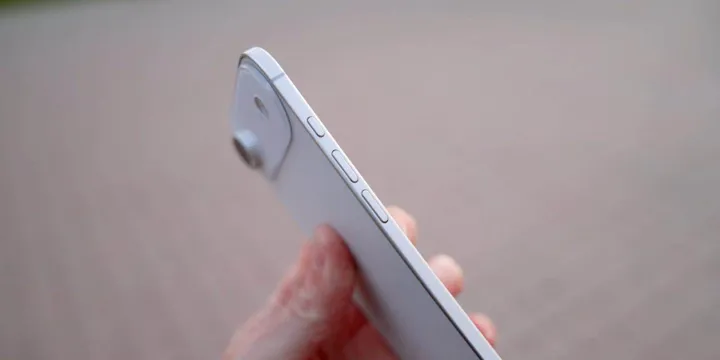 iphone 17 air side
