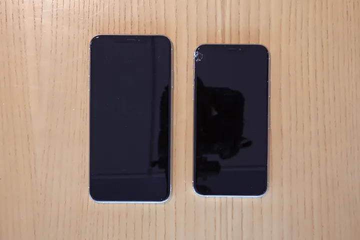 iphone xs vs iphone xs max drop test square trade side drop