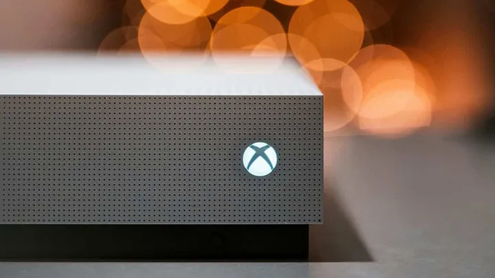 kristine zale hkah50l5uw8 unsplash