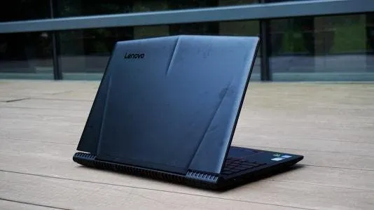 lenovo r720 1