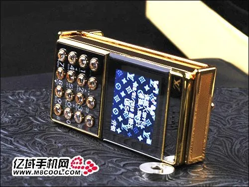louis vuitton belt buckle phone 2