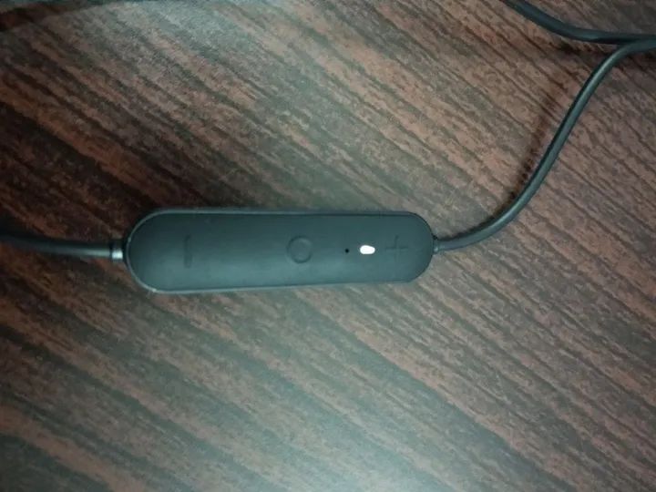 mi sports bluetooth earphones basic 1