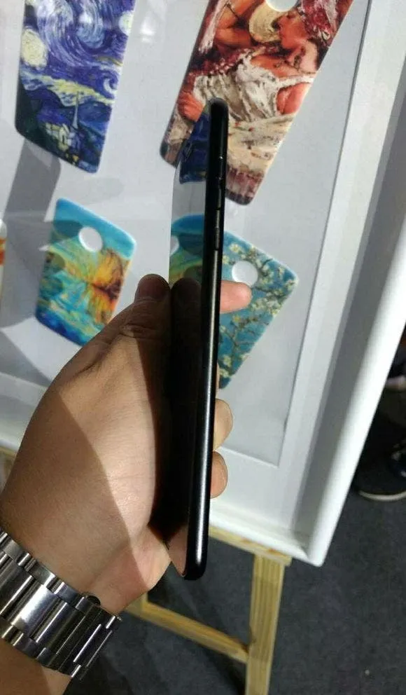 moto z2 force real life image 3