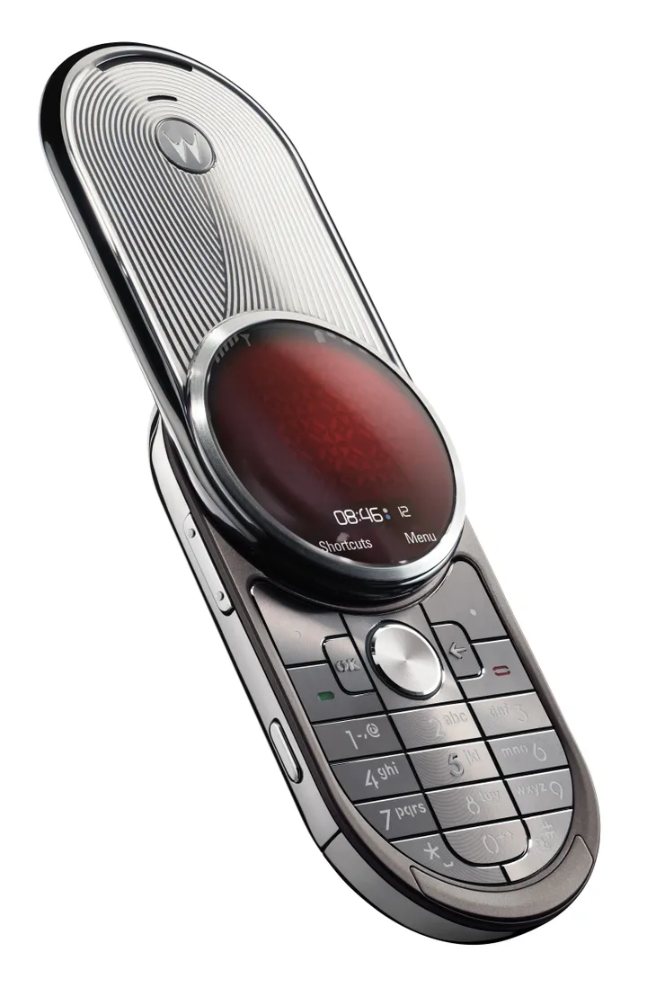 motorola aura 3