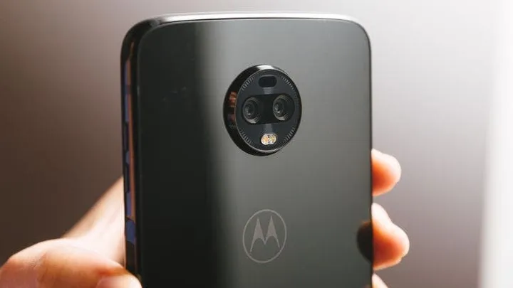 motorola moto z3 product photos 13