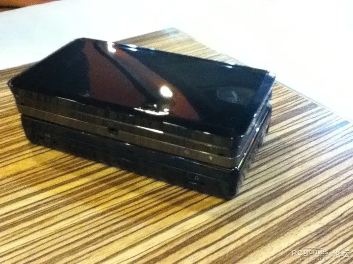 nintendo 3ds with ndsl