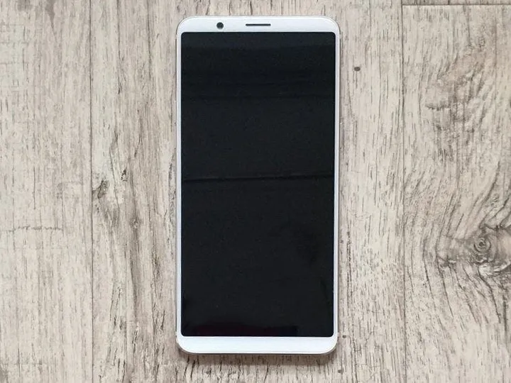 oneplus 5t white variant 1