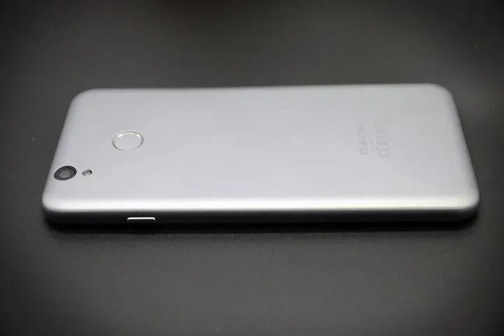 oukitel u7 plus back