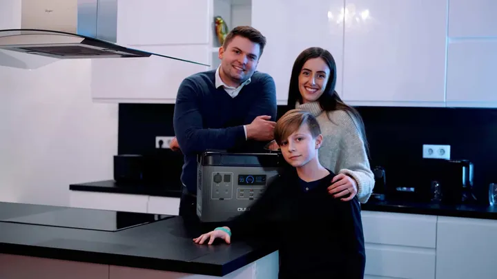 p2001 00 02 01 18still041 1 scaled