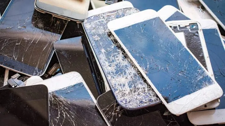 phone crack