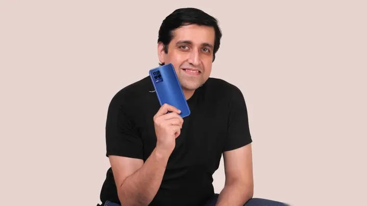 realme 8s
