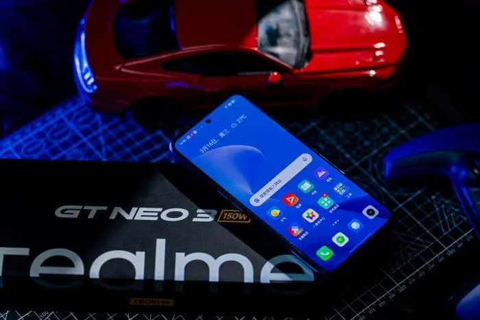 realme gt neo 3 4