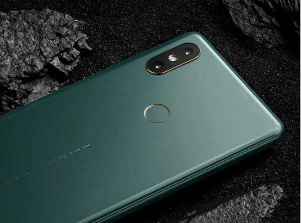 saf4f8207 1920 46bb 94a5 a74bf78f8638